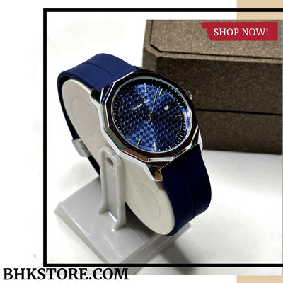 Universe Point Magnetic Lock & Silicone Rubber Straps Watch