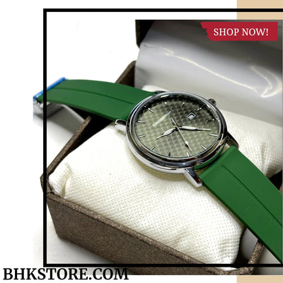 Universe Point Magnetic Lock & Silicone Rubber Straps Watch