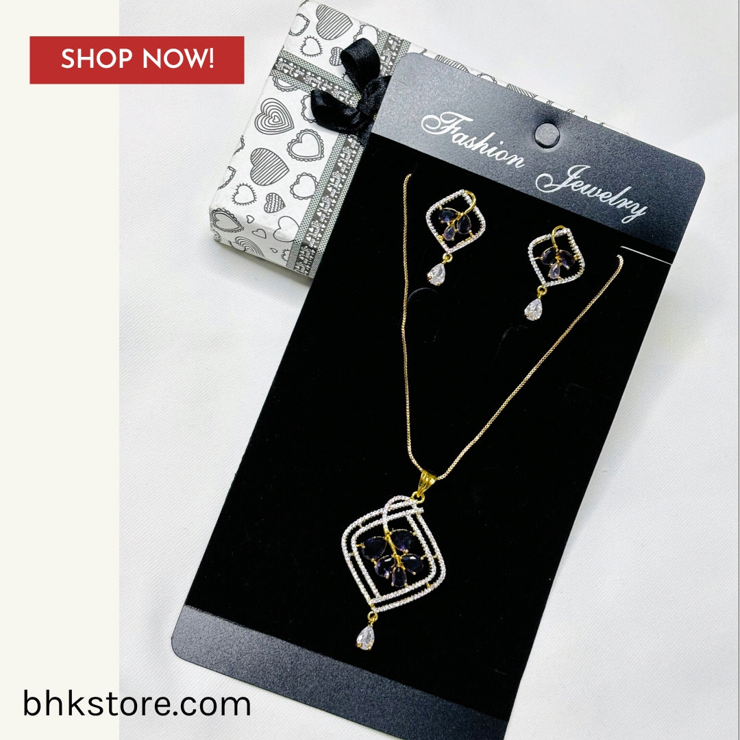 Pendant necklace set and matching earrings