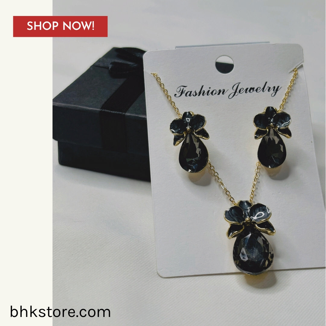 Mini Flower Enamel Necklace Set with black stones